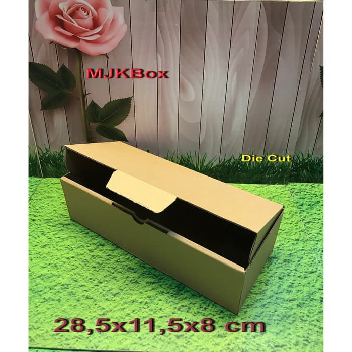 

SALE Kotak Kardus Uk. 28,5x11,5x8 cm........Die Cut minimal beli 20 pcs