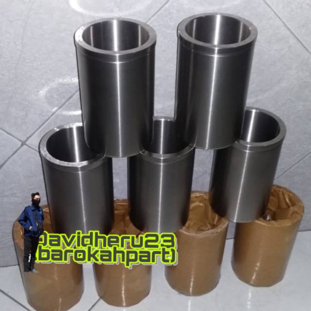 Liner boring disel cylinder .