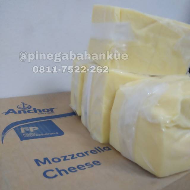 Anchor Mozarella Cheese / Keju Mozarella Repack 250Gr / 1 KG | GOJEK & GRAB ONLY