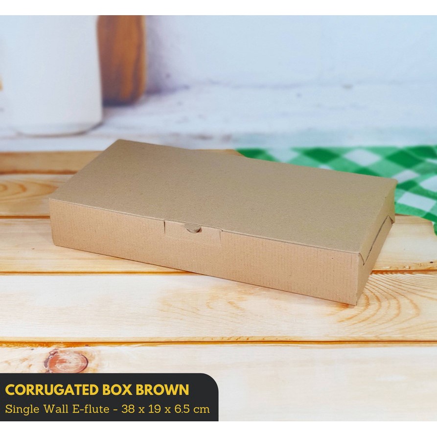 

Dus Kue Kardus Hamper Serbaguna Karton Box Kraft Packaging 38 x 19 x 6.5 cm