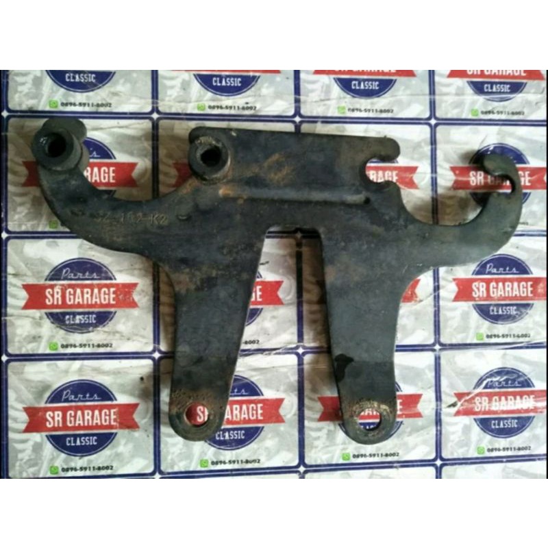 dudukan atau pangkon spidometer suzuki speedometer spido speedo  A100 econos ori copotan motor