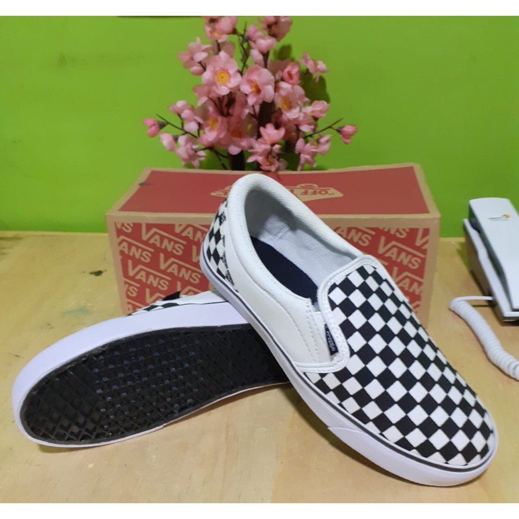 100% PREMIUM Sepatu Vans_ Slip On Slipon OG Checkerboard Catur Thrasher Fear