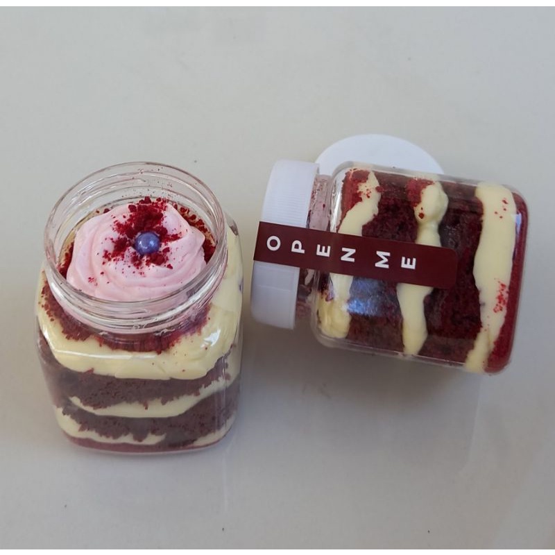 

red velvet in jar