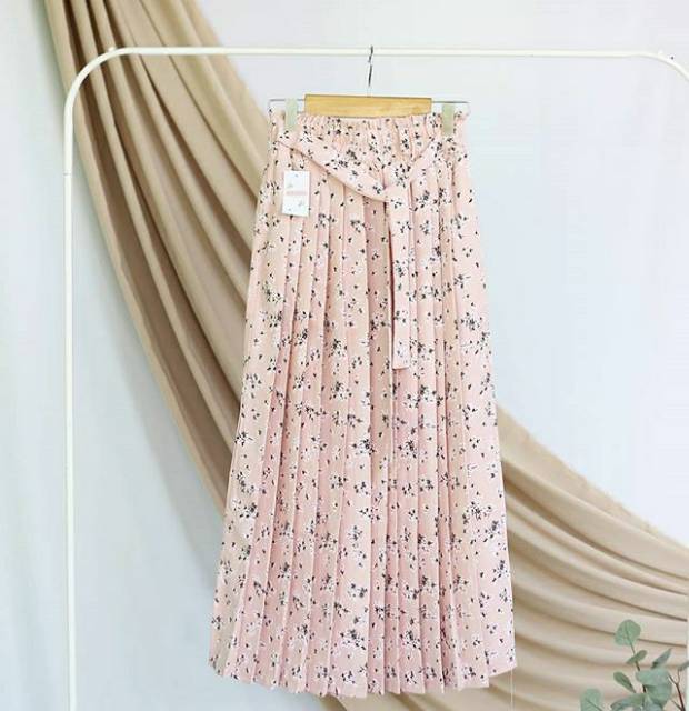 PATTERN SKIRT