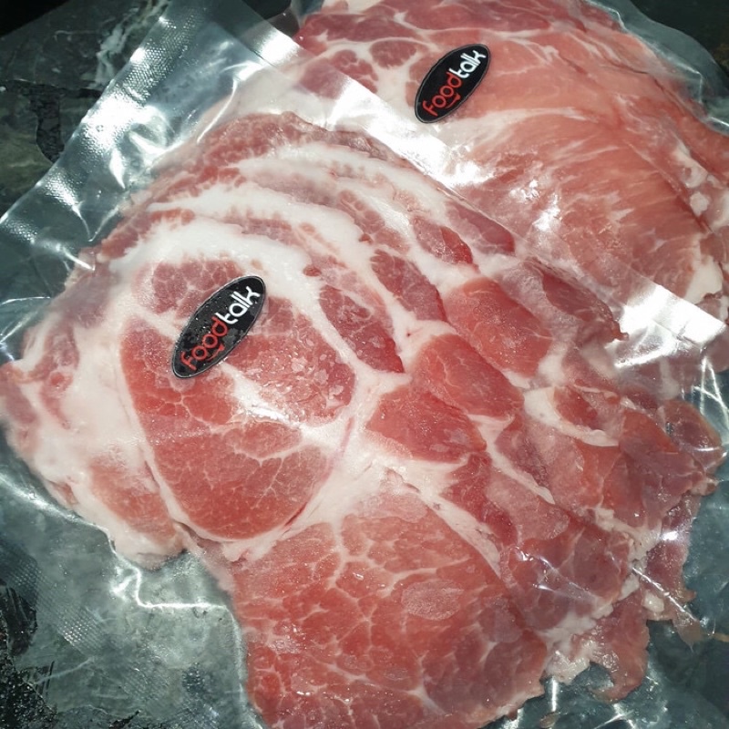 

Thin sliced pork collar / kapsim