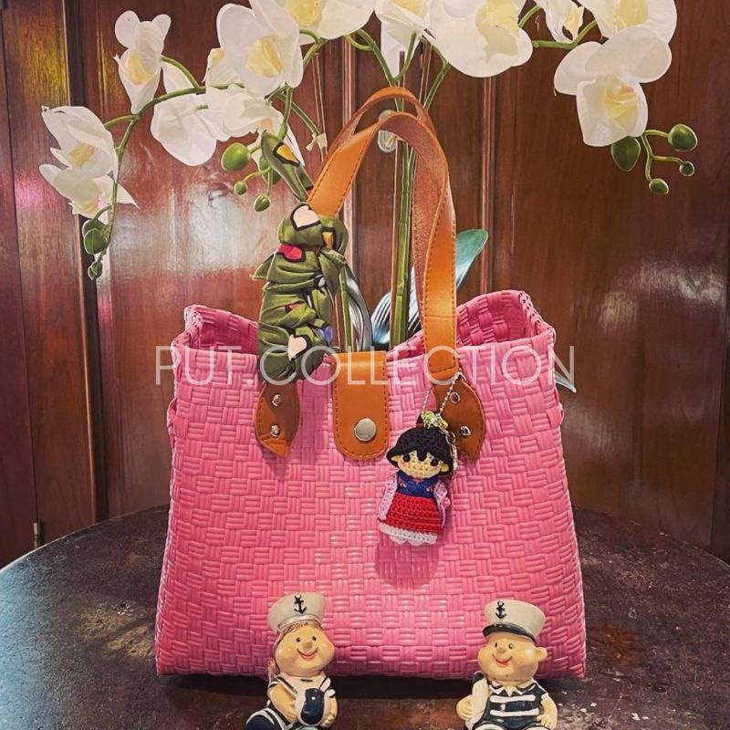 Tas anyam put.bag - Pink Tali Kulit