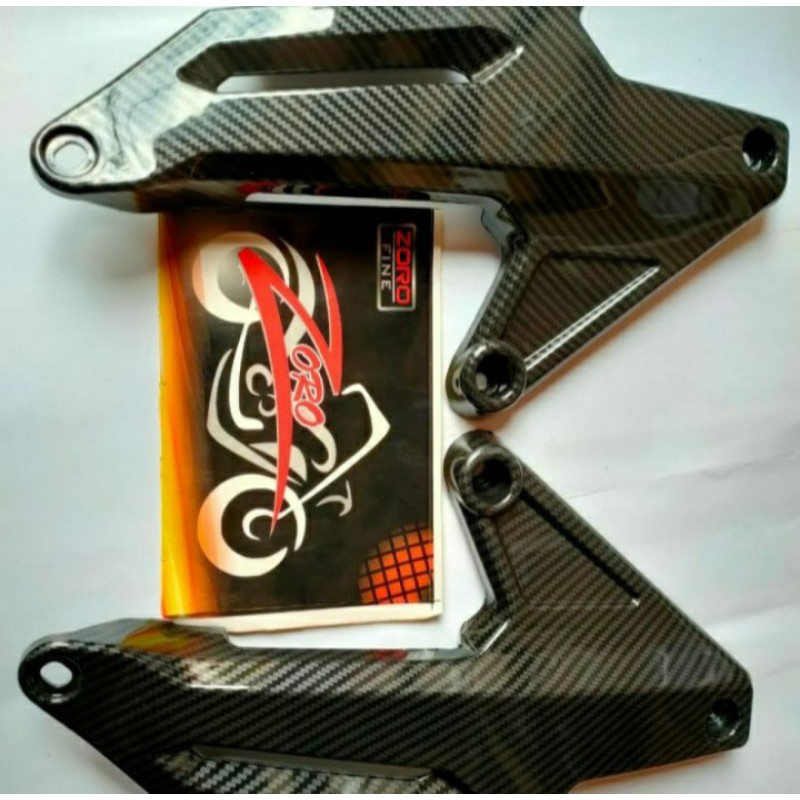 Cover tutup footstep carbon Honda Adv 150