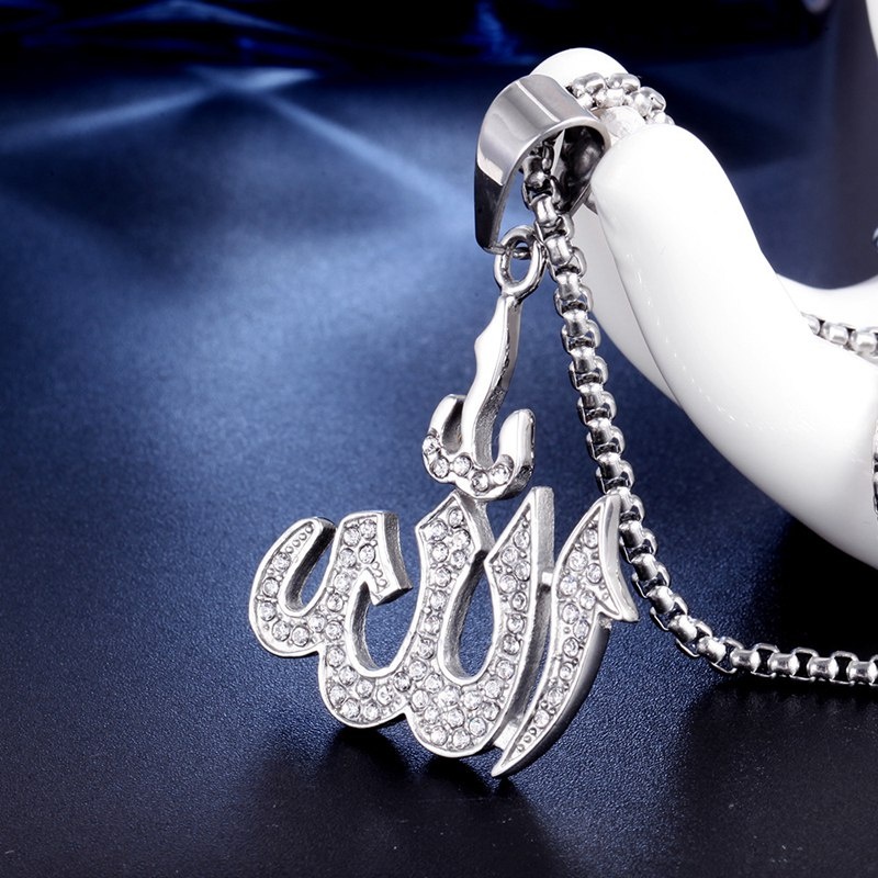 Kalung Muslim Islam Totem Allah Berlian Imitasi