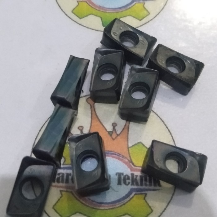 Lomu 10 | kyocera | insert milling | bekas