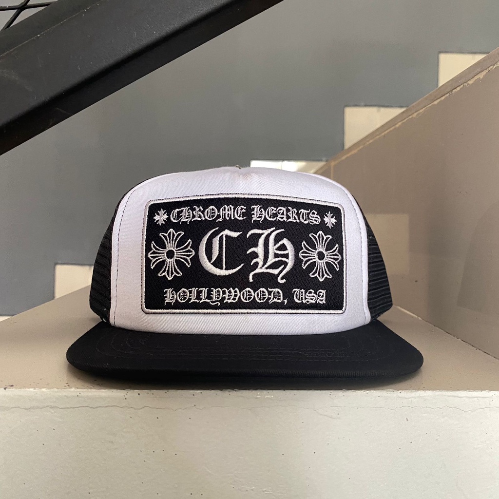 TOPI CHROME HEARTS CH HOLLYWOOD MADE IN USA TRUCKER JARING HITAM / PUTIH
