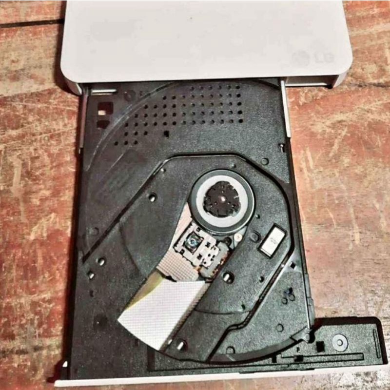 DVD EXTERNAL LG SLIM PORTABLE untuk PC Laptop dan multymedia device
