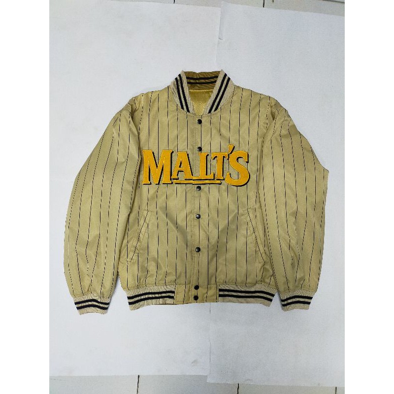 Varsity Malt's Beer Reversible