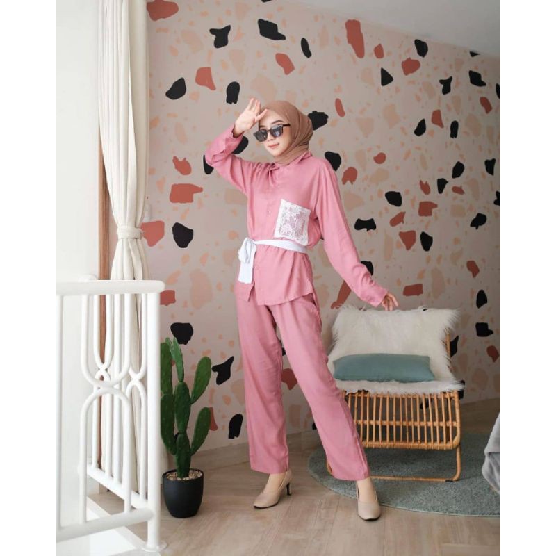 SETELAN CELANA POLOS BRUKAT