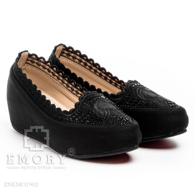 Emory Sepatu Wedges Wanita