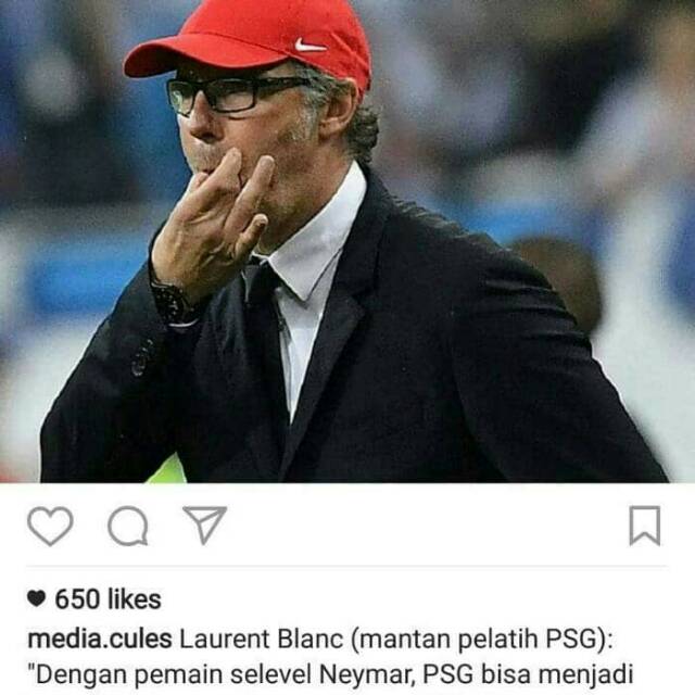 Topi NIKE Logo Samping..