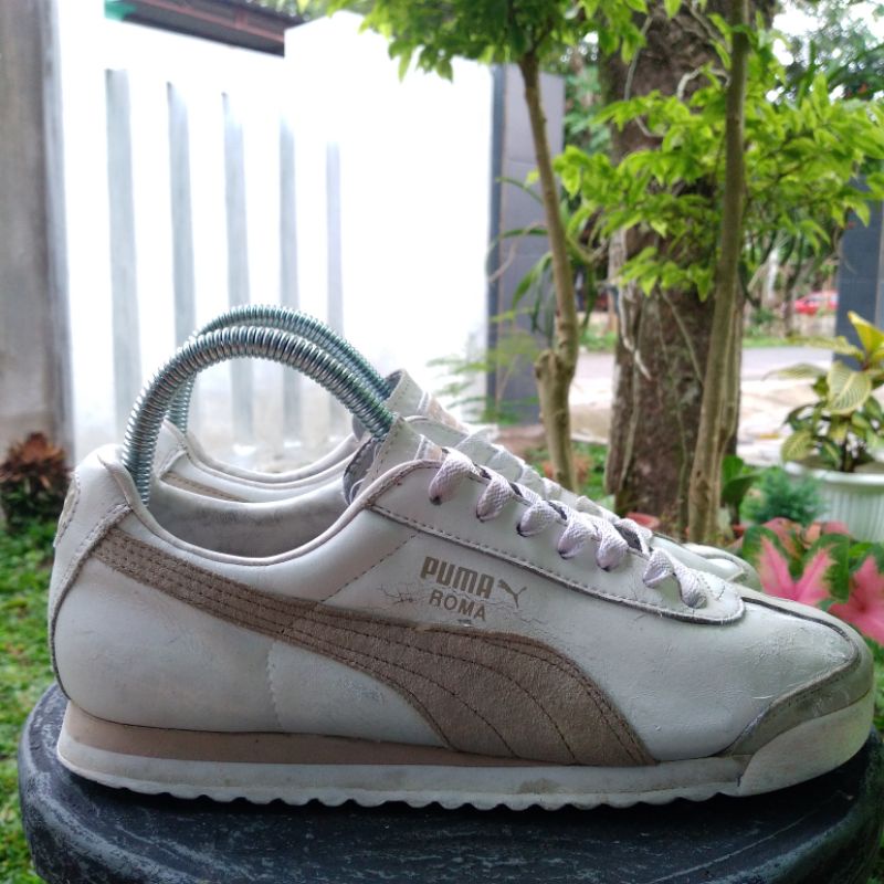 Sepatu Second Brand PUMA ROMA