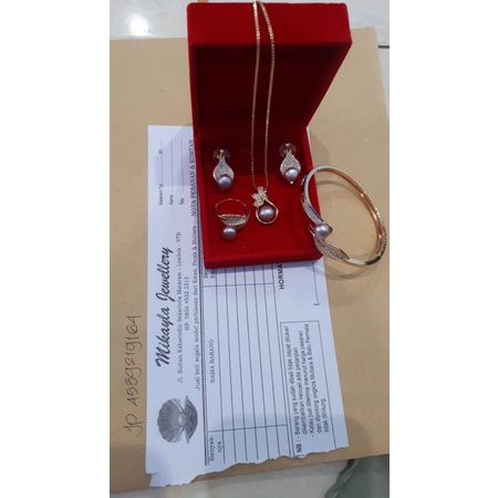 Mutiara lombok bersertifikat|Perhiasan mutiara lombok|Mutiara lombok|Set lengkap mutiara lombok|kado