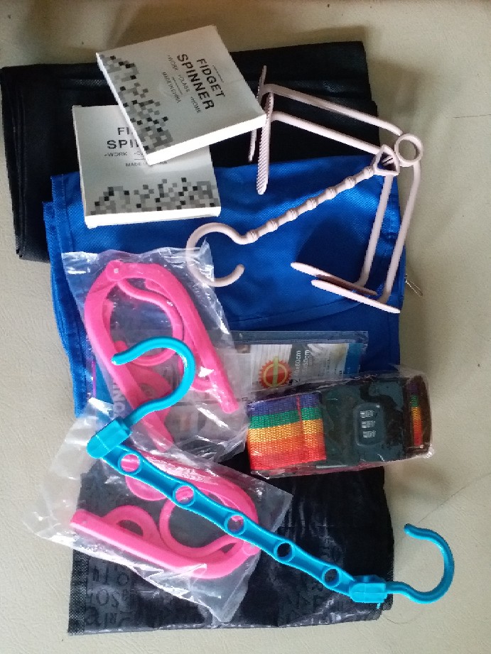 Hanger / Gantungan / Jemuran Baju Model Lipat (hg01)