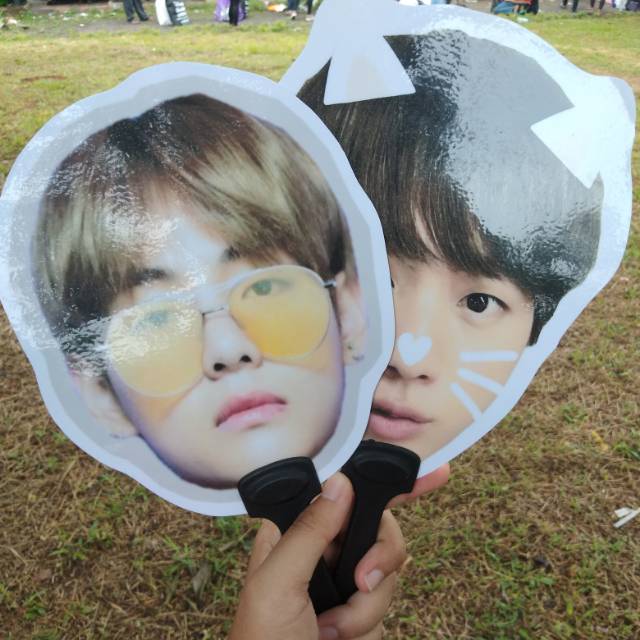 Kipas wajah BTS BT21 Kpop