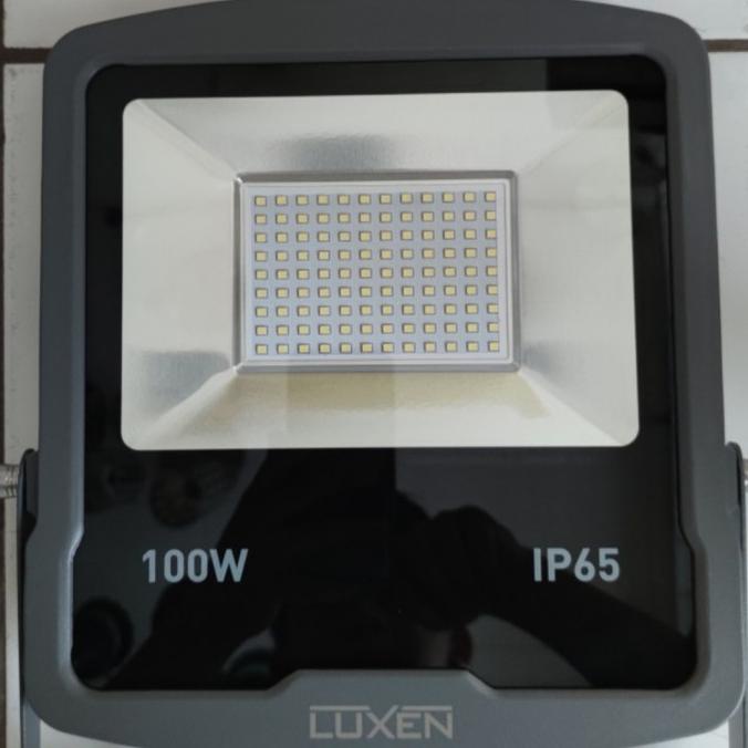 Lampu sorot 100watt Luxen Ip65 Tahan air