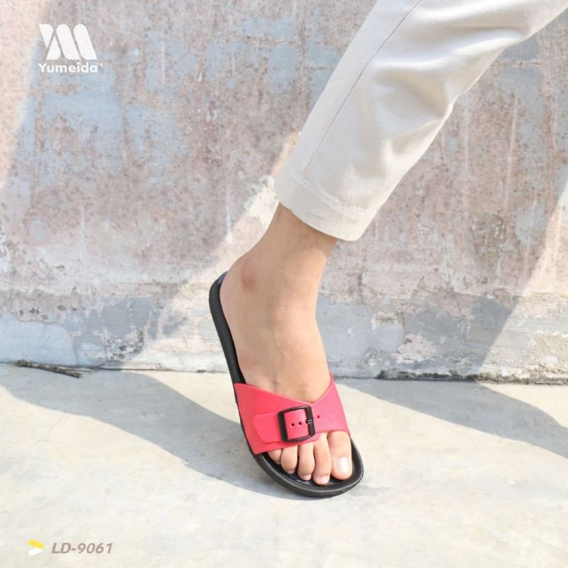 *New* YUMEIDA 9061 size 37-41 Sandal Karet Wanita Selop Gesper Ringan