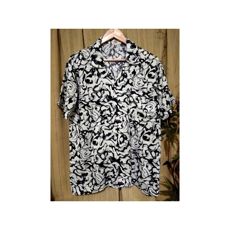 kemeja hawai motif pria /wanita