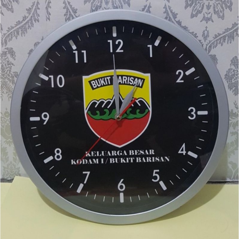 JAM DINDING KODAM 1BUKIT BARISAN