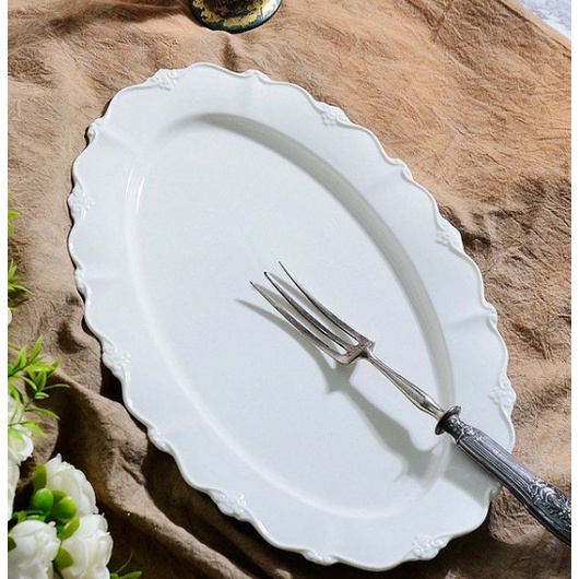 PIRING SAJI KERAMIK PUTIH POLOS BENTUK OVAL LONJONG