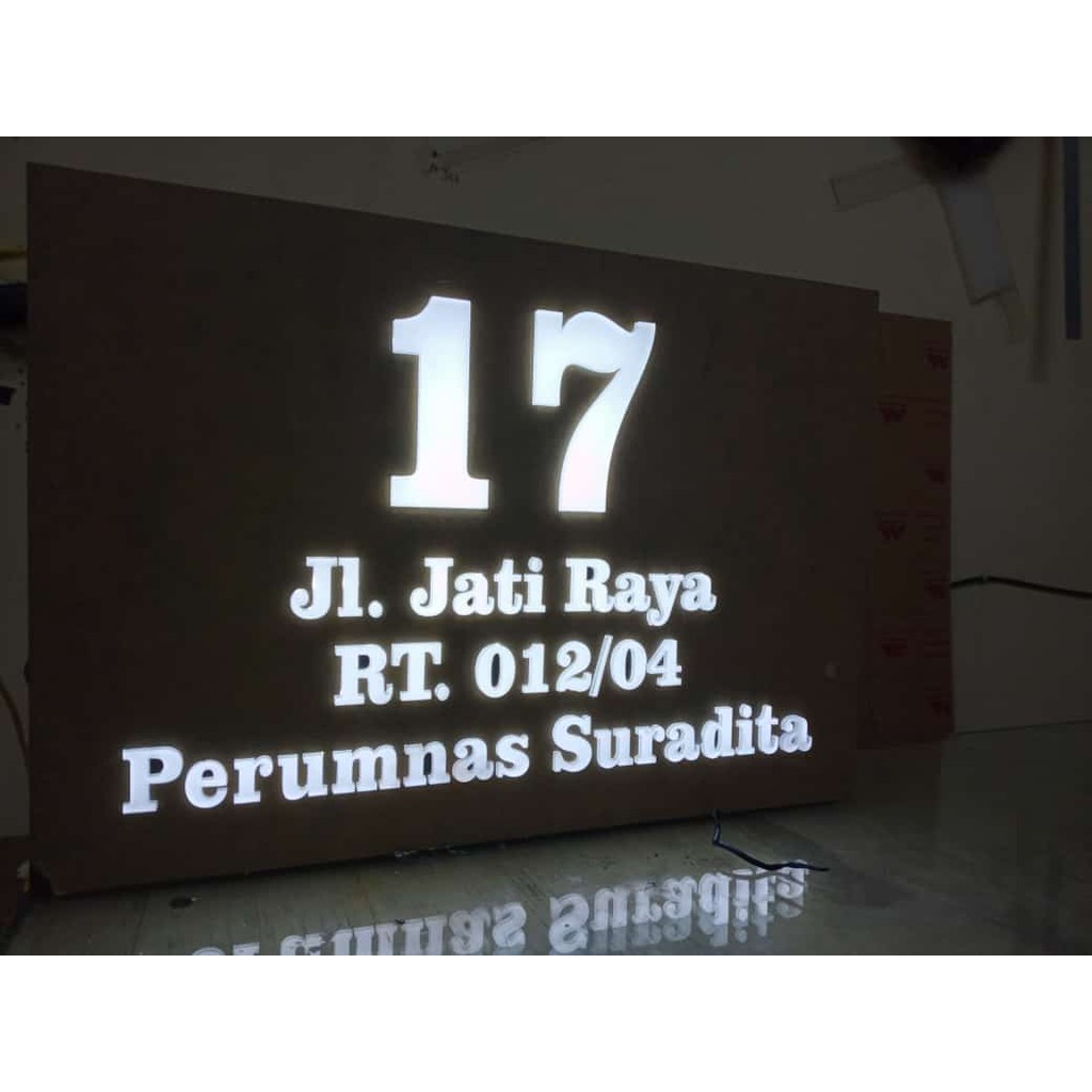 Akrilik Nomor Rumah + Lampu LED Lengkap