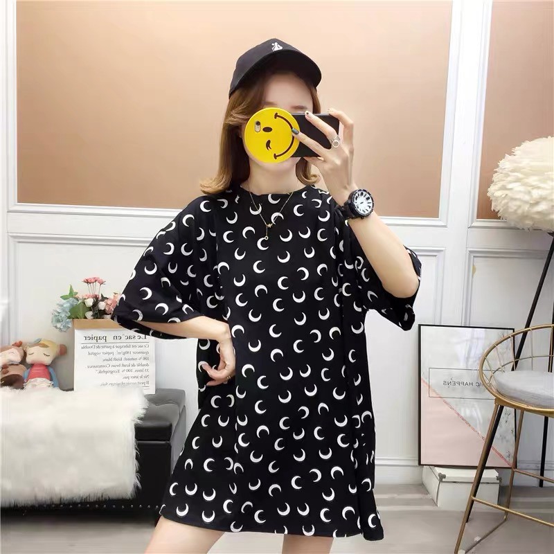 Oversize Tee Tshirt Model Longgar Untuk Wanita Motif Bulan