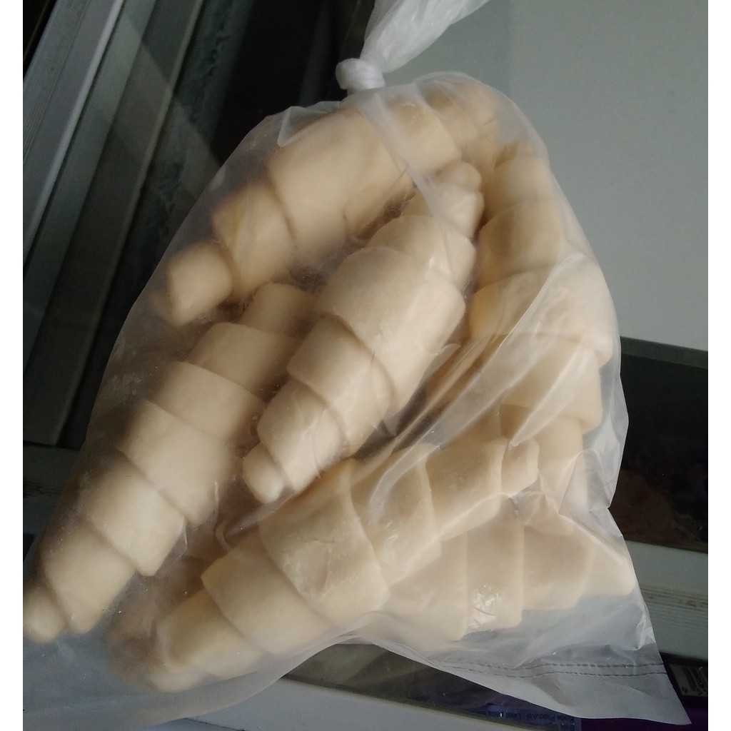 Croissant Dough Butter Frozen 30gr Premium UNBAKED