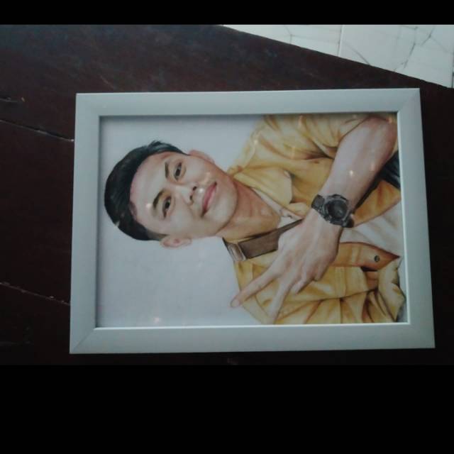 Lukisan wajah berwarna (free bingkai )