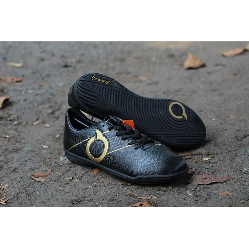 SEPATU FUTSAL ORTUS SABRE IN ORIGINAL