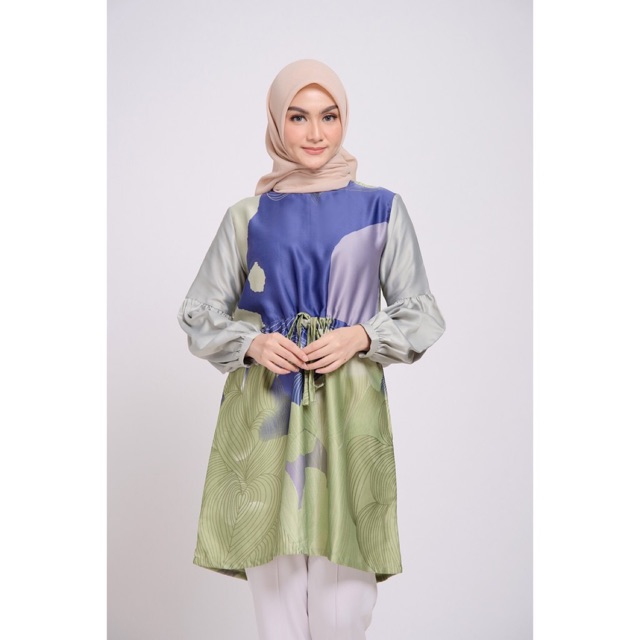 Preloved Tiara tunik by ZM zaskia Mecca