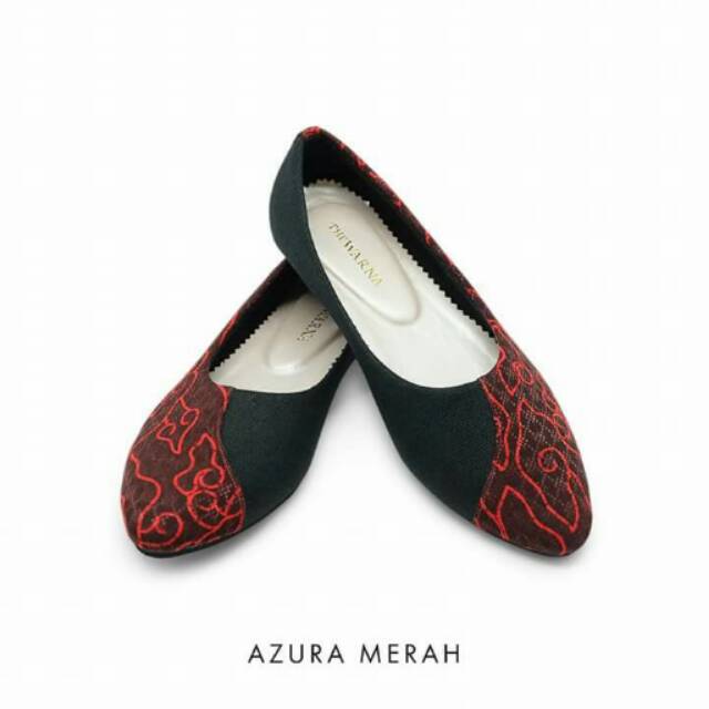 

THE WARNA " AZURA RED