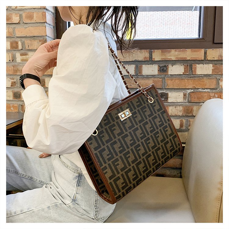 ( 2PC 1KG ) GTBI998878339 New Arrival  !!!  Tas Selempang Wanita Import  Premium Terbaru+WALLET