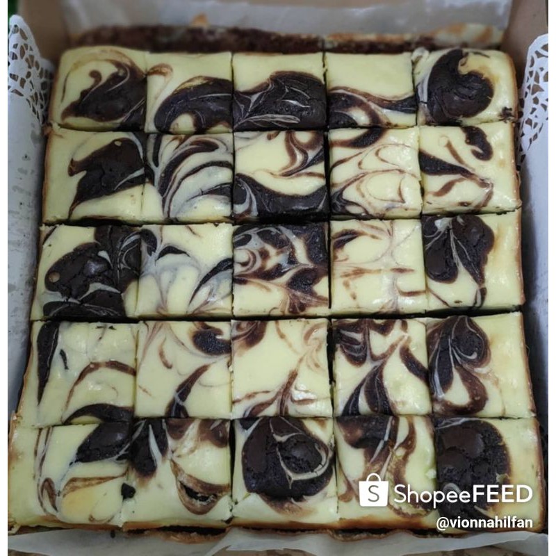 

Fudgy Brownies Cream Chesse by hanabi.cakedessert