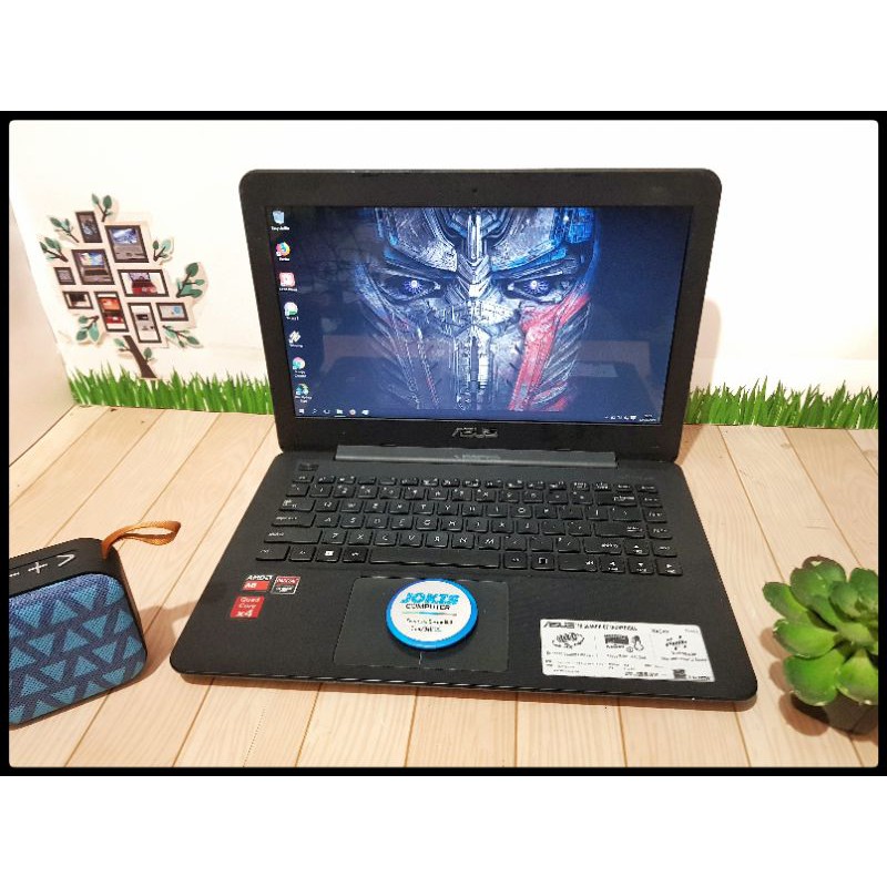 Laptop Asus X454Y AMD A8 / A10 Quadcore Radeon R5