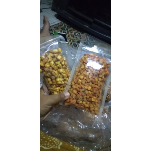 

CEMILAN RENYAH SINGKONG AMPERA dan KRIWIL BANG MALL
