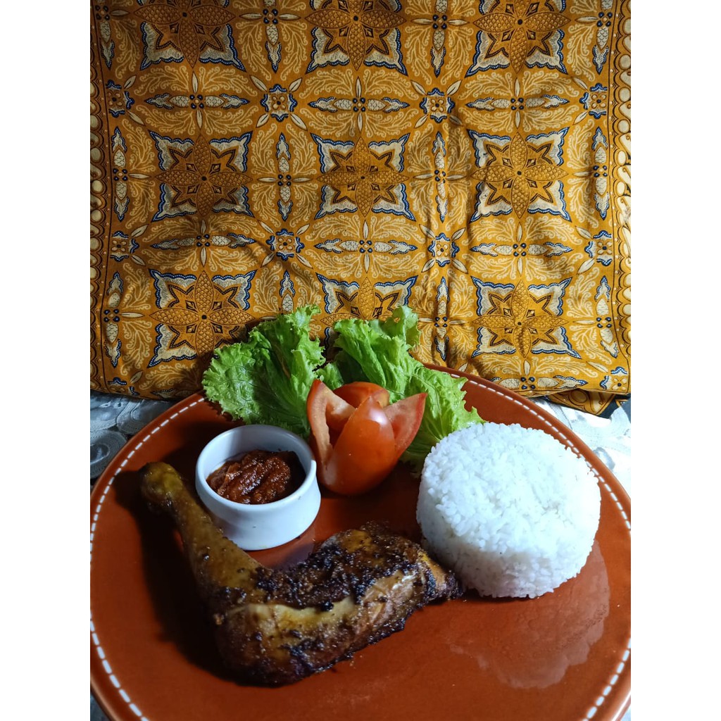

Ayam Kalasan dapurnyunda