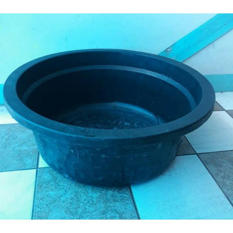 Ember bulat besar bahan karet untuk kolam ikan cupang guppy kura-kura tanaman air