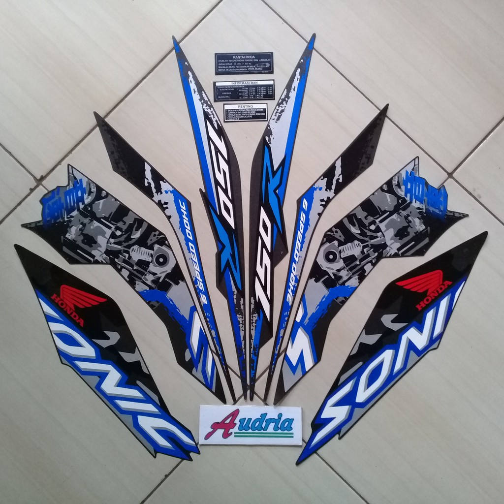 Striping Sticker Motor Honda Sonic 150r SE 2019 Biru