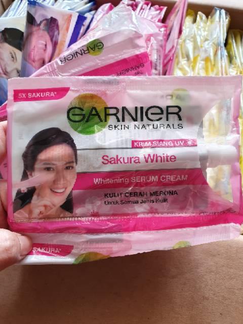 GARNIER Light Complete Cream | Sakura White Cream | Foam | Yoghurt Sleeping Mask.9ml