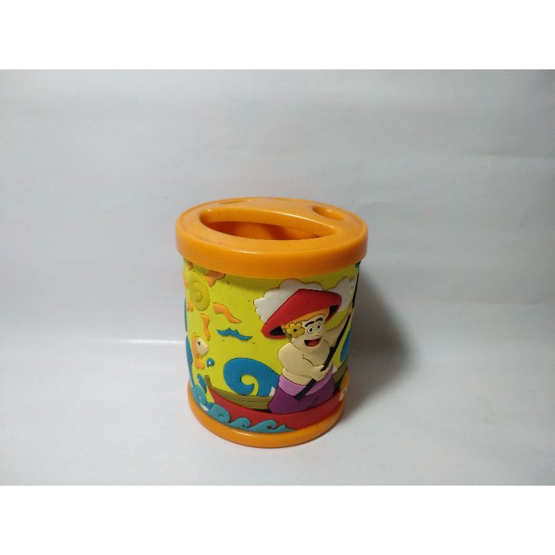 

Fisherman Nelayan Bali Denpasar Gelas Pencil Case No Happy Meal Mainan Toy Tempat Pensil Jadul Lawas