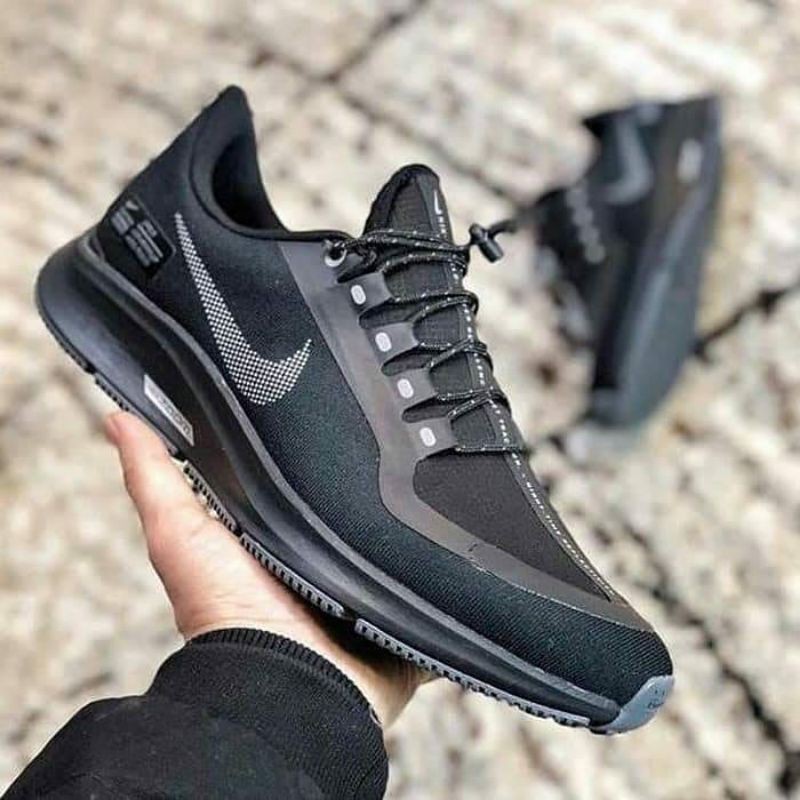 zoom pegasus 35 black