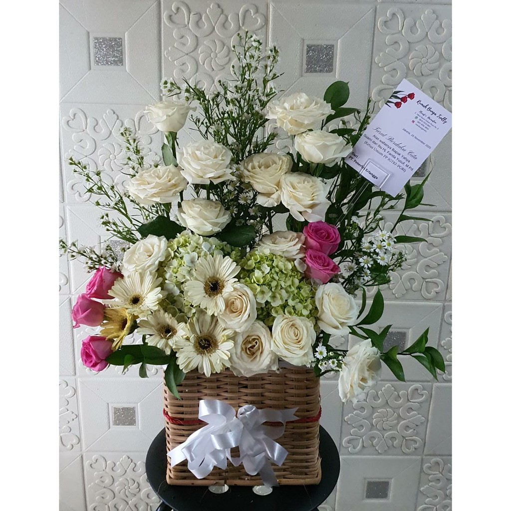 BUNGA KERANJANG | BUNGA SEGAR | BUNGA MEJA | RANGKAIAN BUNGA SEGAR