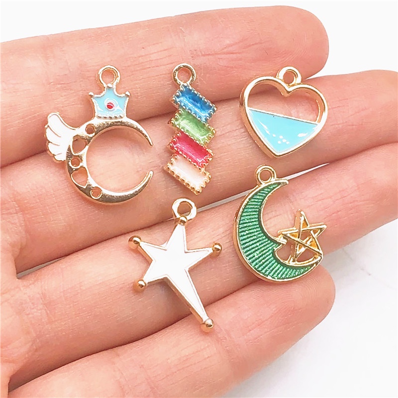 4pcs Liontin Gelang Anting Bentuk Bulan Bintang Bahan Alloy Charms