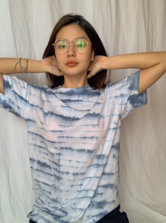  Kaos  tie  dye  white base with salur 2 pilihan warna  