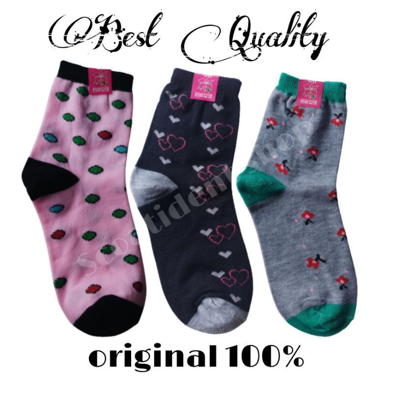 Kaos kaki motif wanita(perlusin), panjang setengah betis(motif dan warna random)