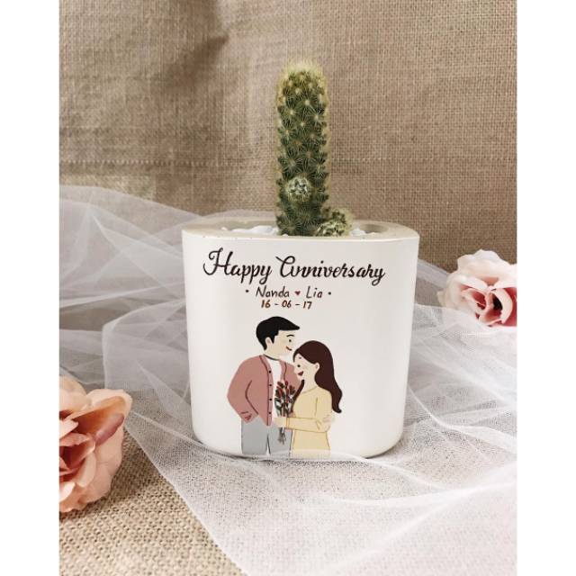 

Pot Lukis Custom (Anniversary theme)